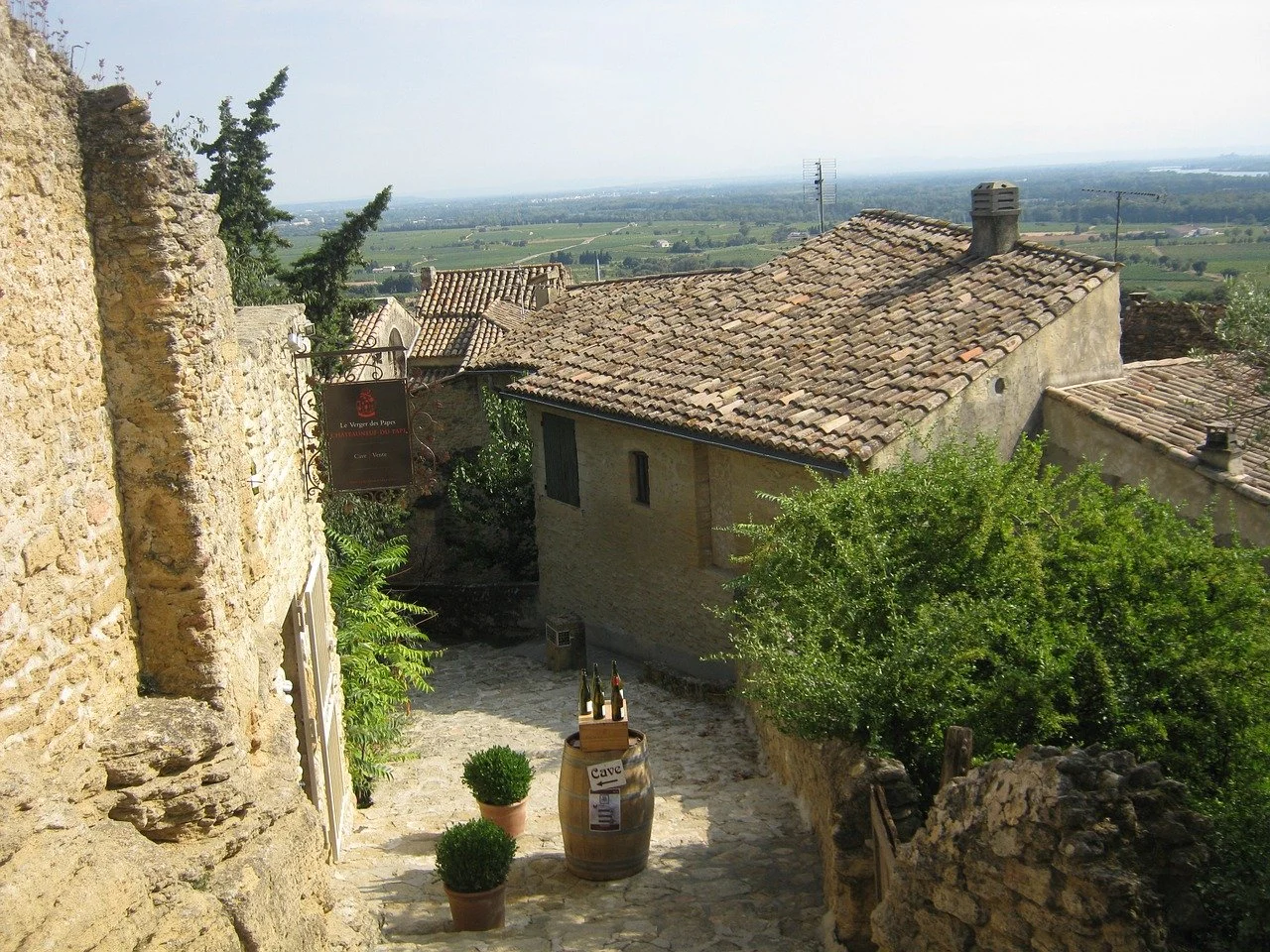 The entrance of a wine cave in a small village in Chateauneuf du Pape