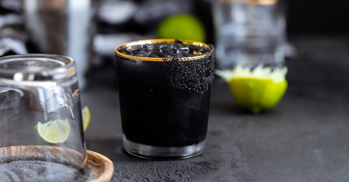 15 Pitch Black Cocktails | Outside The Wine Box