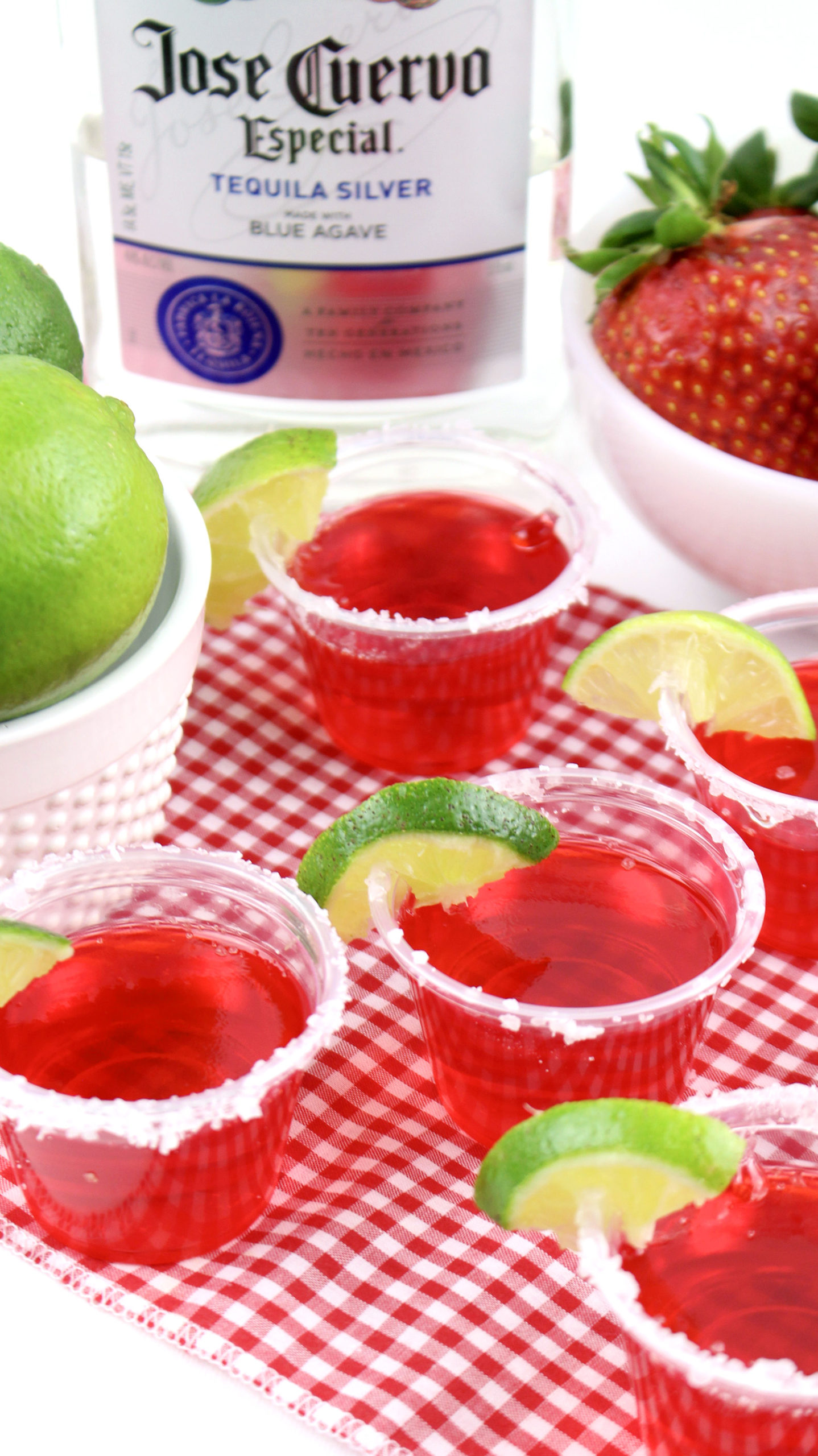 17 Best Tequila Jello Shots Outside The Wine Box